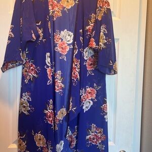 LuLaRoe Shirley kimono long layered cardigan duster. MEDIUM. Sheer blue floral